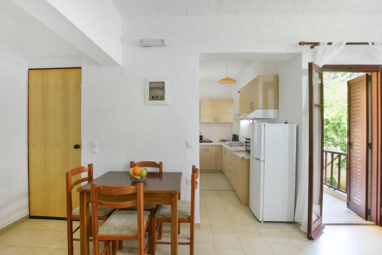 Galini Apartments Achlia ภายนอก รูปภาพ