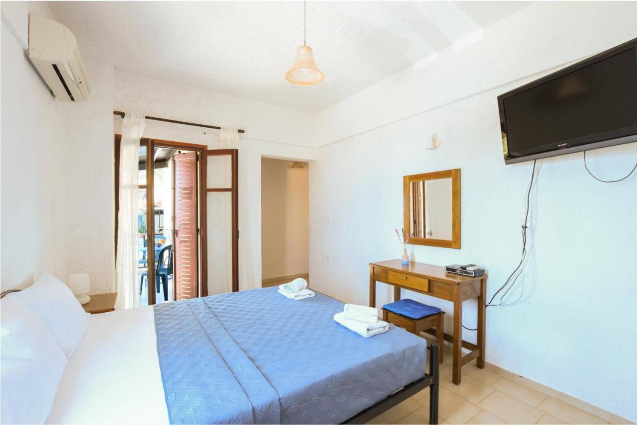 Galini Apartments Achlia ภายนอก รูปภาพ