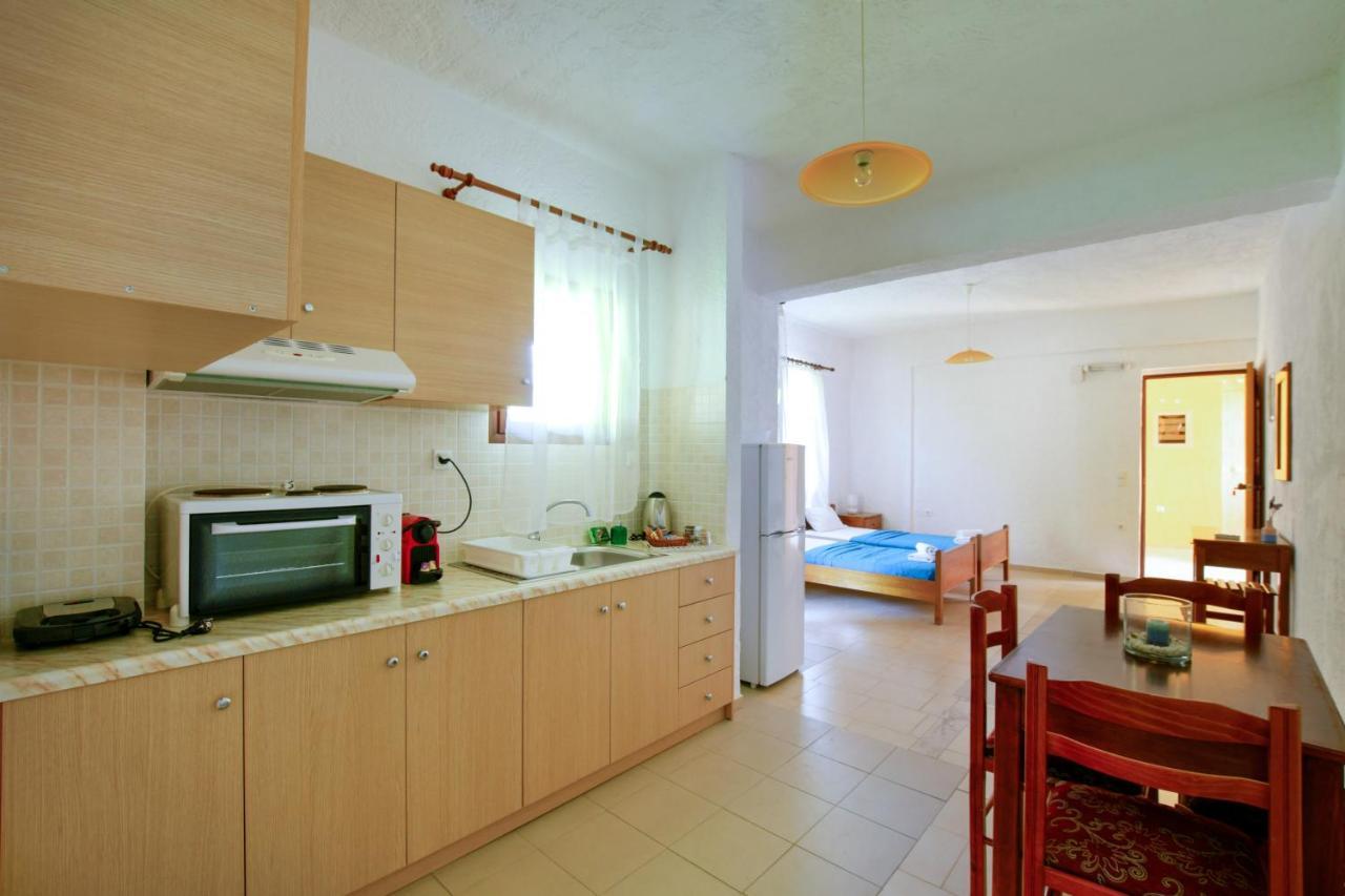 Galini Apartments Achlia ภายนอก รูปภาพ